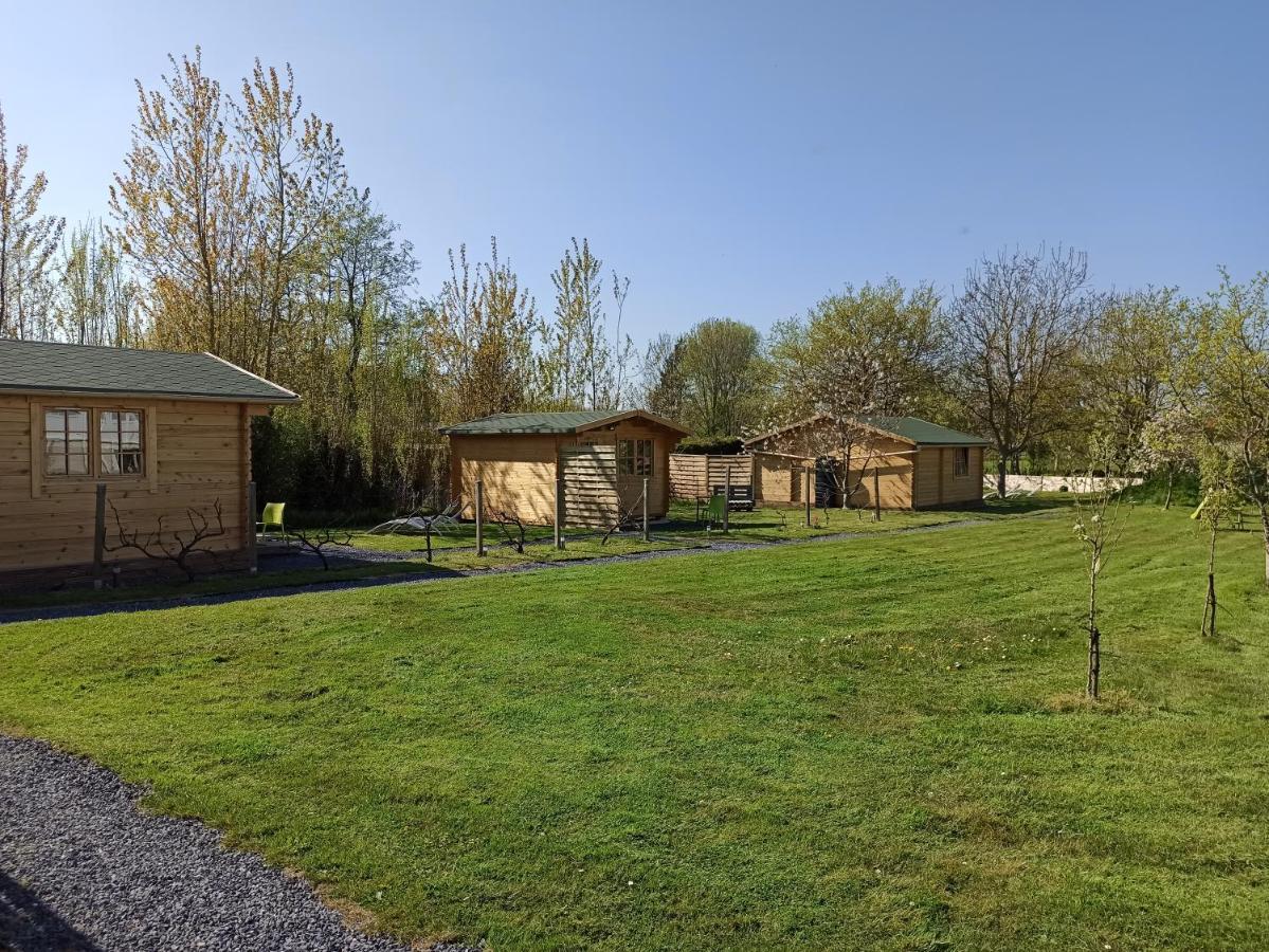 Gite Les Chalets Du Fliers Verton Meubles De Tourisme Classes 2 Etoiles Berck Exterior foto